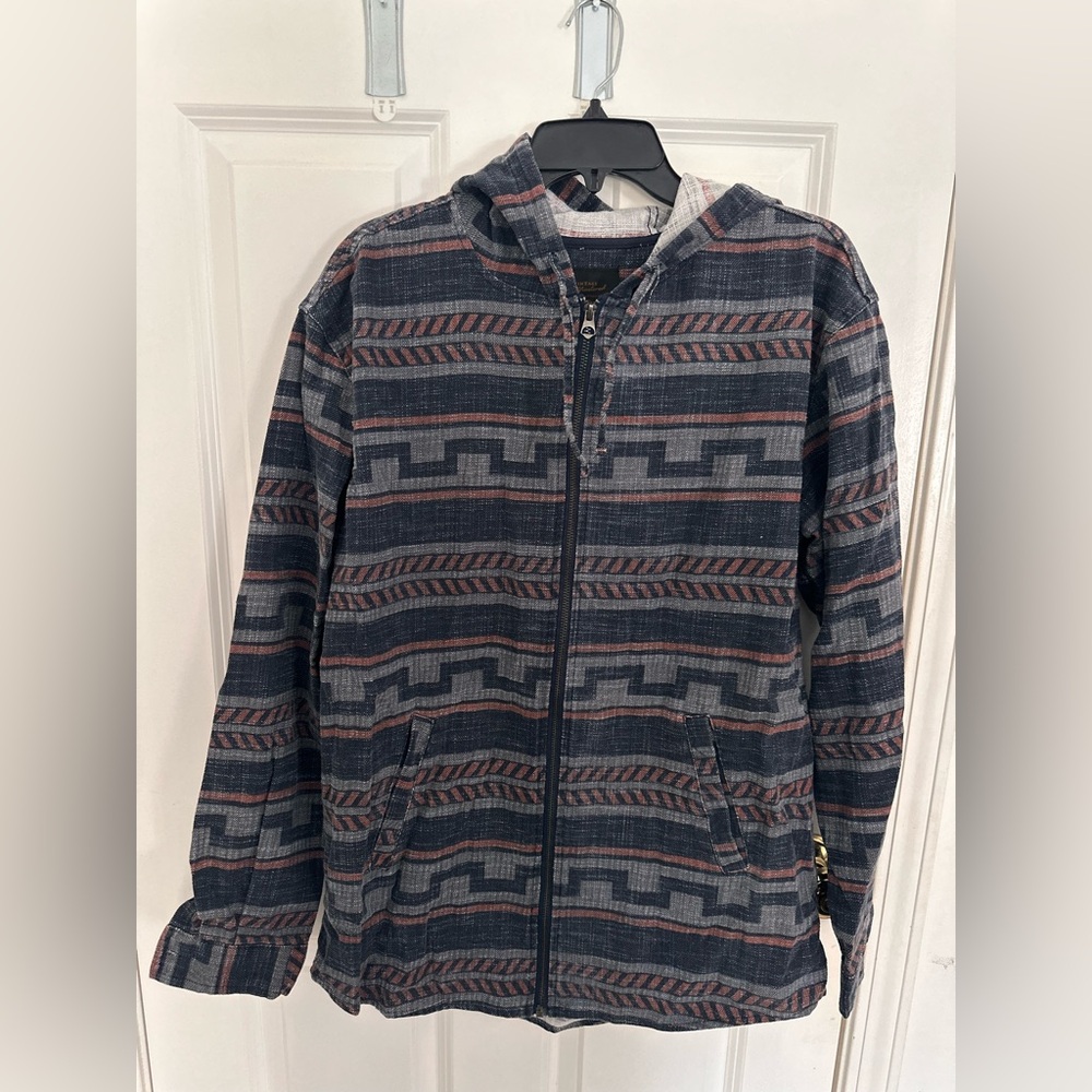 Geometric Patterned Zip-Up hoodie light jacket small